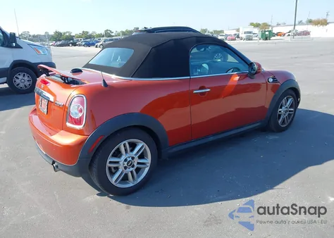 2013 Mini Roadster Cooper из США, поврежденный, VIN WMWSY1C55DT311925